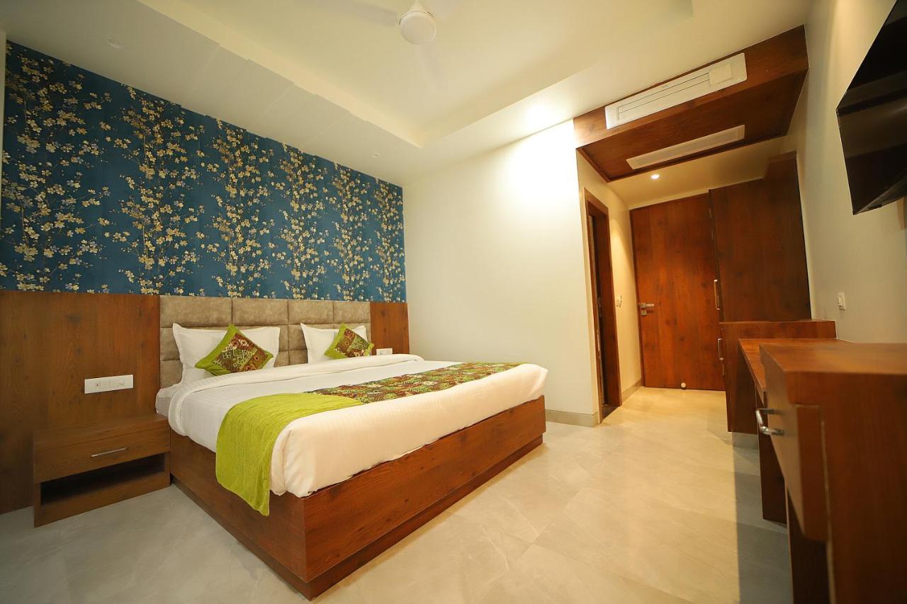 Hotel Marine House Агра Экстерьер фото