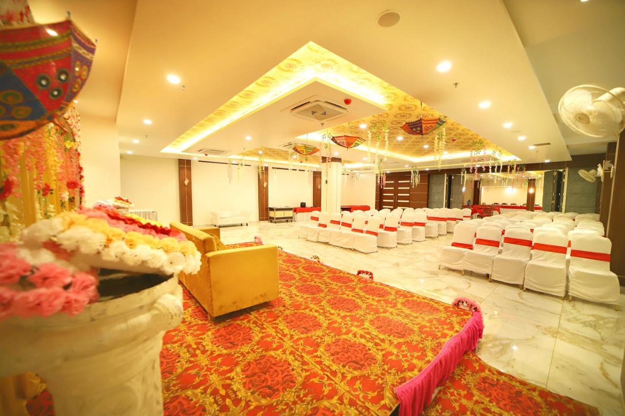Hotel Marine House Агра Экстерьер фото