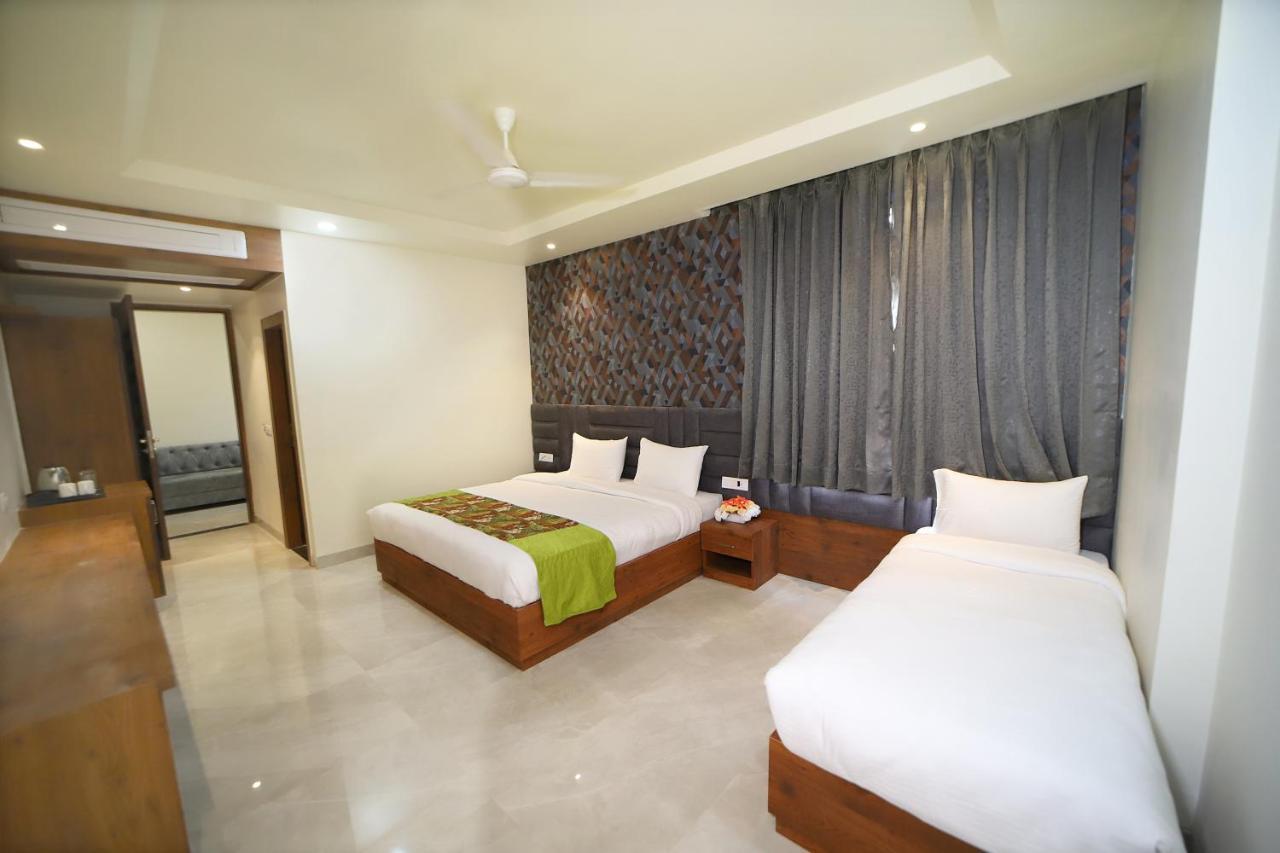 Hotel Marine House Агра Экстерьер фото